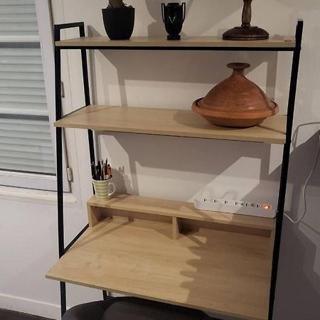 T2 Cosy Autonome H24 Parking Prive Attenant Tv 165Cm Netflix Wi-Fi Au Rez-De-Chaussee Alencon Bagian luar foto